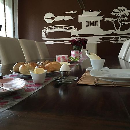 Privatunterkunft "An Der Hecke" Neuss Ngoại thất bức ảnh