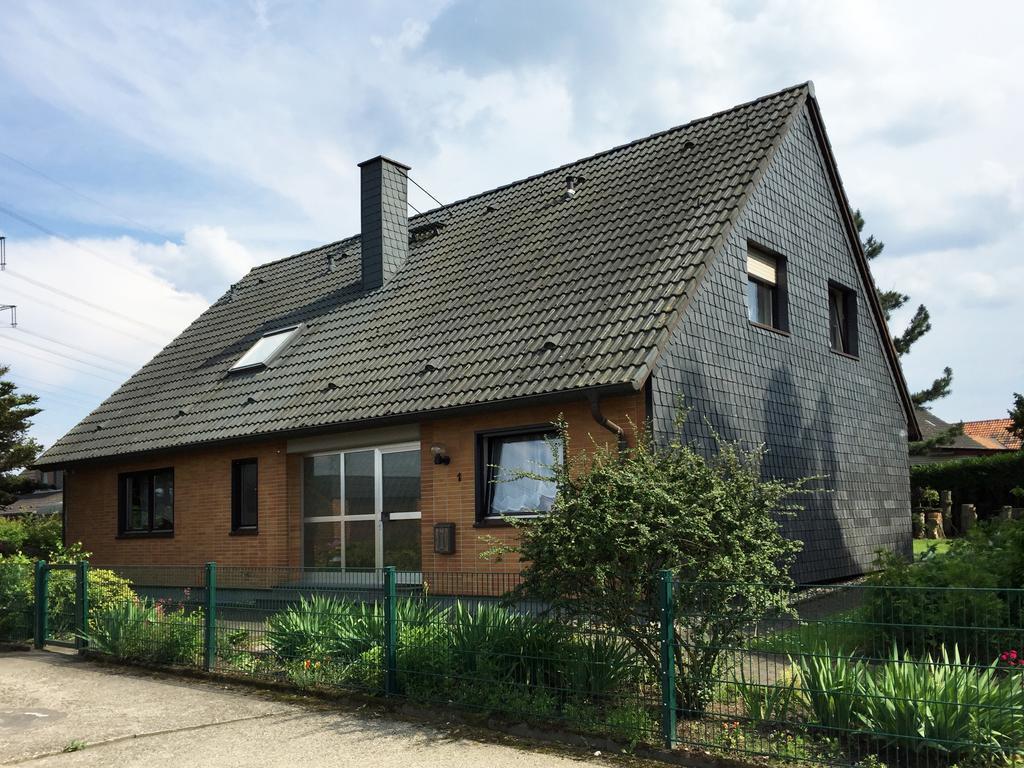 Privatunterkunft "An Der Hecke" Neuss Ngoại thất bức ảnh